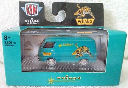 M2 Machines 1:64 ​​​​- 1964 Dodge A100 Panel Van (Green)