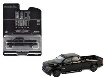 1/64 2021 RAM 2500 Crew Cab *Black Bandit Series 26*, black
