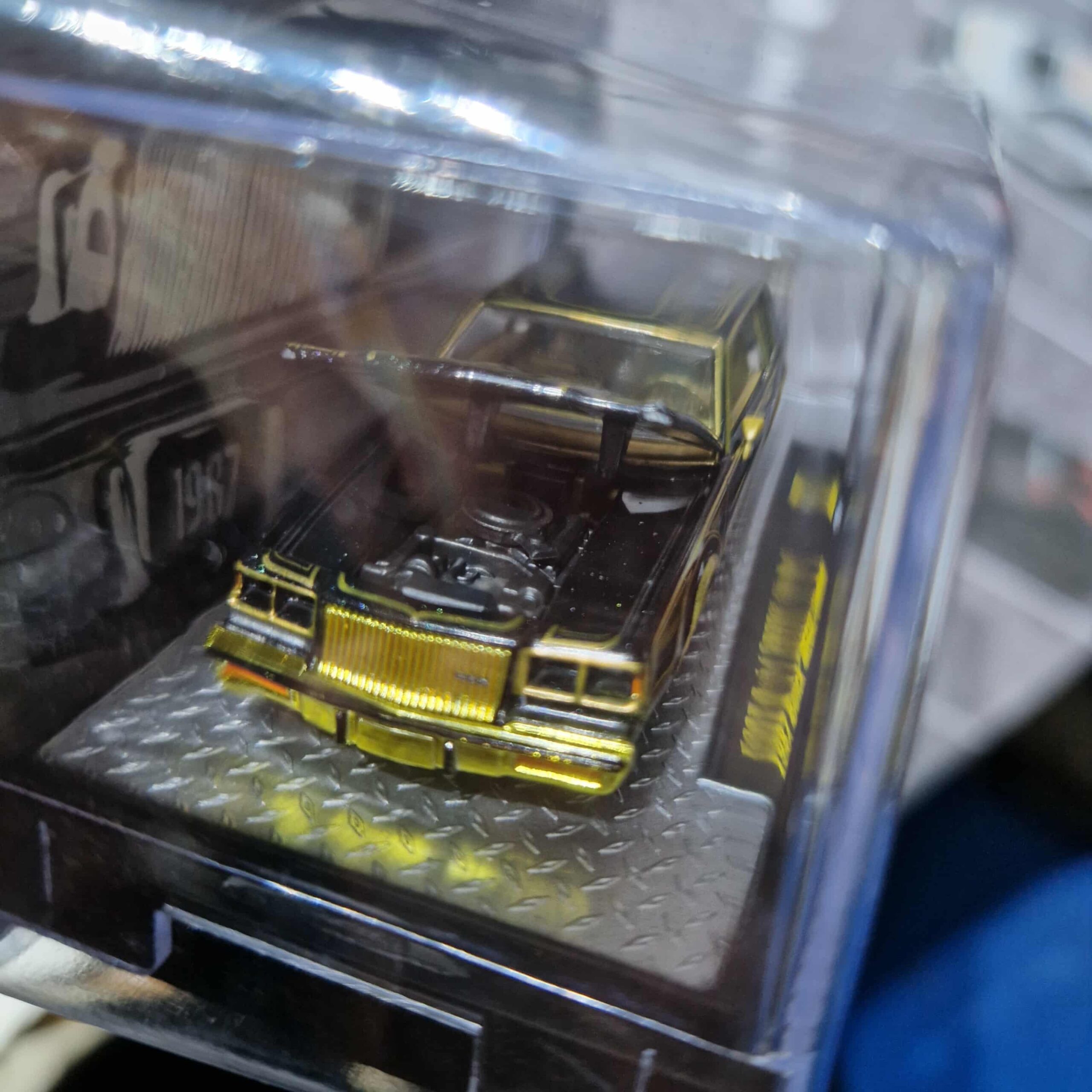 4d00f29c-fef0-4757-9eba-feffd2f2f215